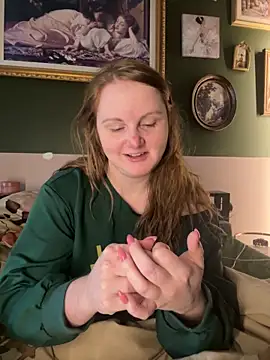 GingerSnap33 online show from 9, 2, 2025