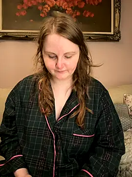 GingerSnap33 online show from 2, 11, 2025