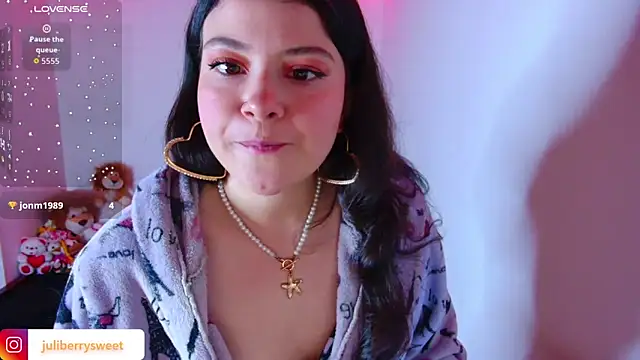 juli05star20 online show from 13, 11, 2025