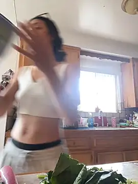starrynikki online show from 30, 1, 2025