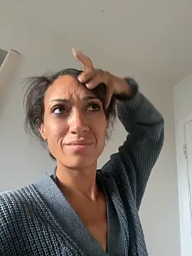 starrynikki online show from 6, 10, 2025