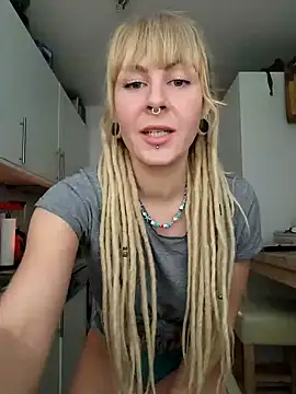 Jenna-Lia online show from 15, 12, 2024