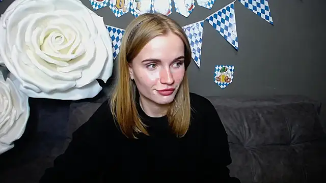 Snapshot of MargaritaKiss chatting on 1, 10, 2025 MargaritaKiss online show from 1, 10, 2025