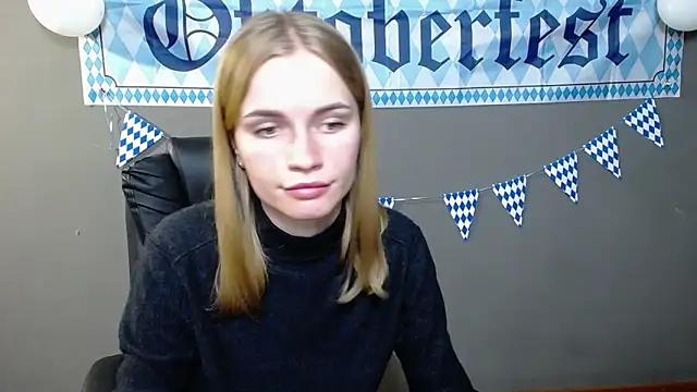 Snapshot of MargaritaKiss chatting on 28, 9, 2025 MargaritaKiss online show from 28, 9, 2025