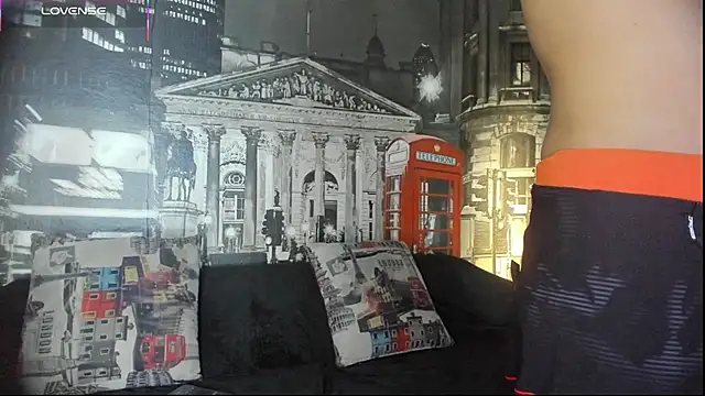 Snapshot of CloeRodriguez chatting on 3, 5, 2026 CloeRodriguez online show from 3, 5, 2026