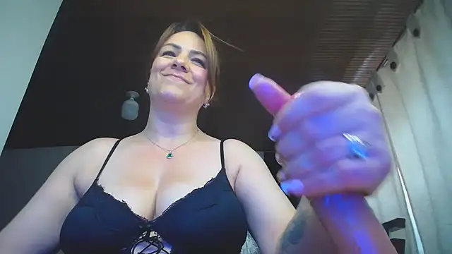 wandarubio online show from 8, 3, 2026