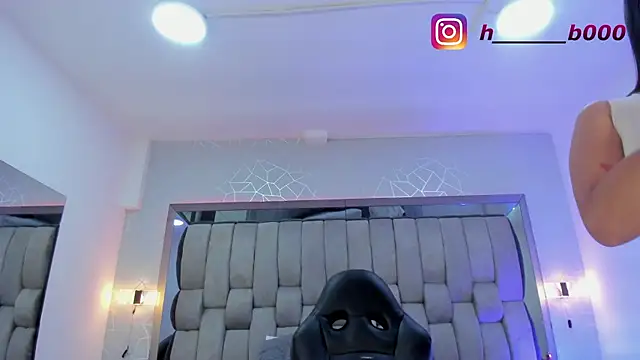 Snapshot of HailyBairen chatting on 7, 2, 2025 HailyBairen online show from 7, 2, 2025