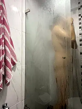 thaliacollins online show from 13, 10, 2025