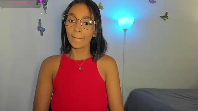 Mila-yang online show from 21, 12, 2025