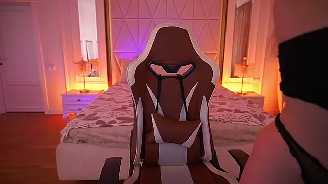 LylaYeess online show from 8, 2, 2026