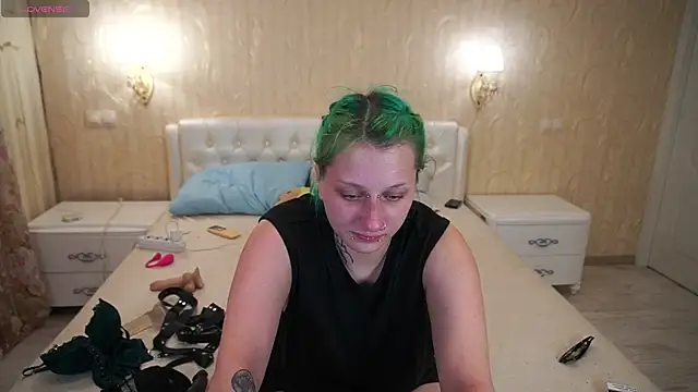 LunaaMayy online show from 30, 6, 2026