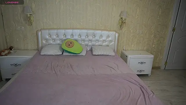 LunaaMayy online show from 19, 11, 2025