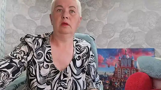 Snapshot of NicoleOlla chatting on 4, 5, 2026 NicoleOlla online show from 4, 5, 2026