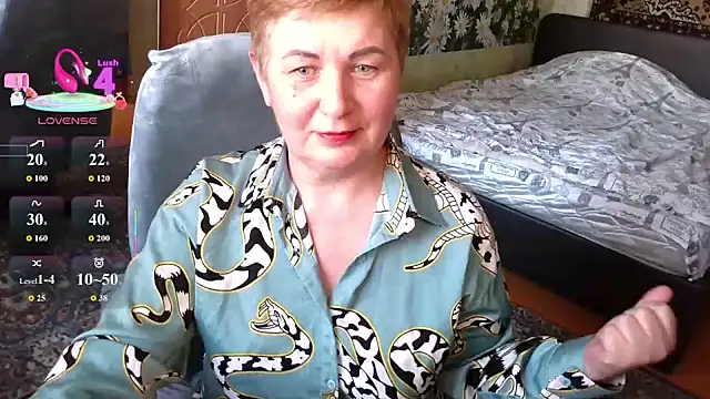 NicoleOlla online show from 20, 3, 2025