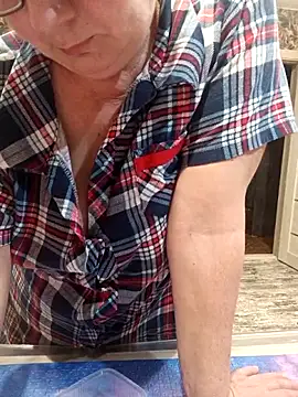 NicoleOlla online show from 6, 2, 2026