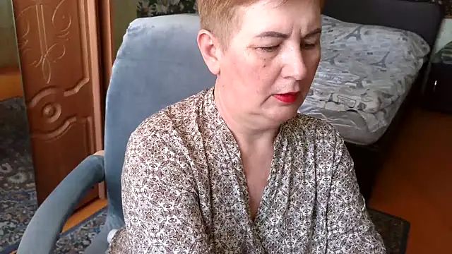 NicoleOlla online show from 24, 2, 2025