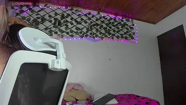 Snapshot of Pucaa_ chatting on 30, 6, 2026 Pucaa online show from 30, 6, 2026