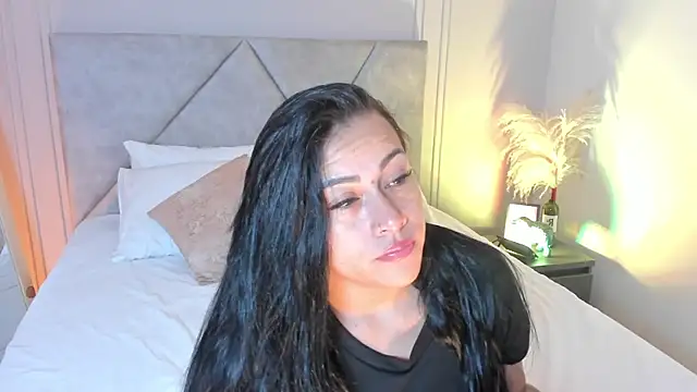 Miss Ambeer online show from 8, 3, 2026