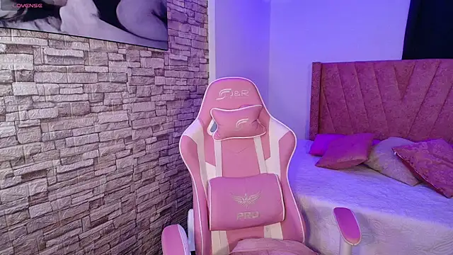 RachelStein online show from 10, 10, 2025