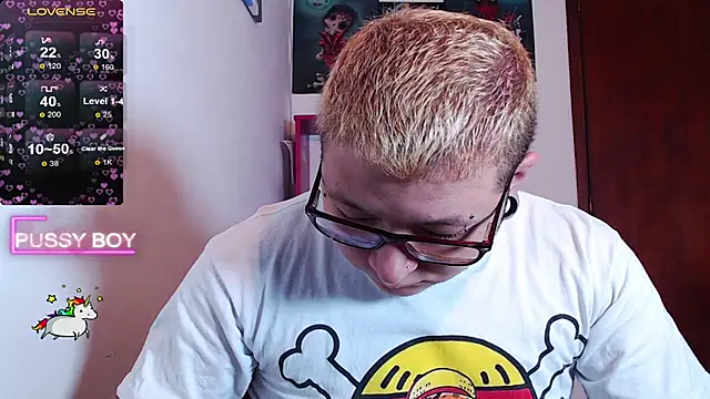 Snapshot of princeFtm chatting on 2, 2, 2025 princeFtm online show from 2, 2, 2025