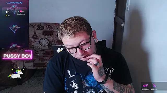 Snapshot of princeFtm chatting on 26, 2, 2025 princeFtm online show from 26, 2, 2025
