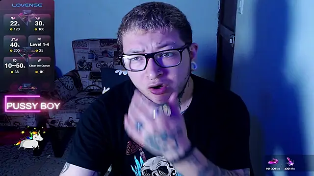 Snapshot of princeFtm chatting on 5, 3, 2025 princeFtm online show from 5, 3, 2025
