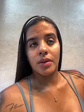 EmelyRogers online show from 10, 9, 2025