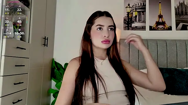 Snapshot of caralella chatting on 8, 5, 2026 caralella online show from 8, 5, 2026