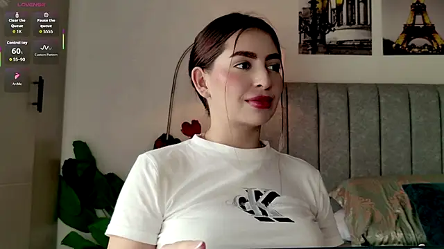 Snapshot of caralella chatting on 25, 5, 2026 caralella online show from 25, 5, 2026