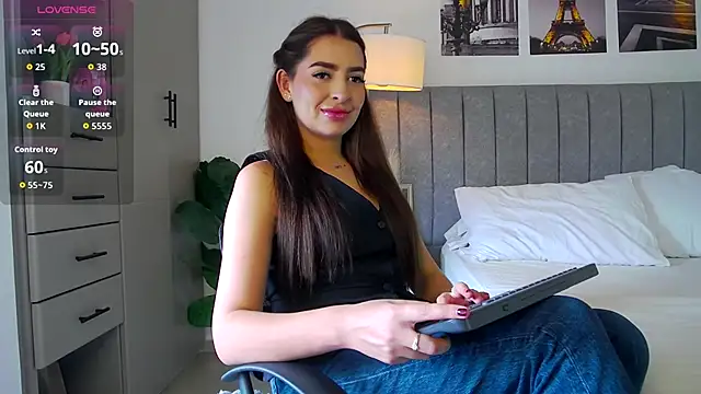 caralella online show from 8, 11, 2025