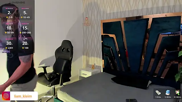 Liam Kleiin online show from 2, 12, 2025