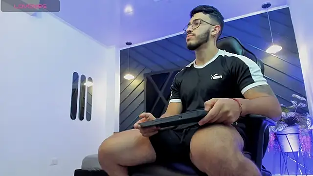 Liam Kleiin online show from 10, 10, 2025