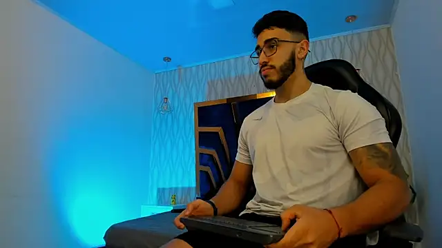 Liam Kleiin online show from 28, 11, 2025