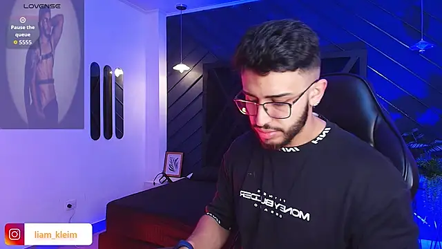 Liam Kleiin online show from 23, 2, 2026