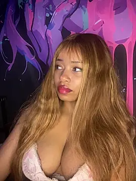 lovekaylaa online show from 10, 9, 2025