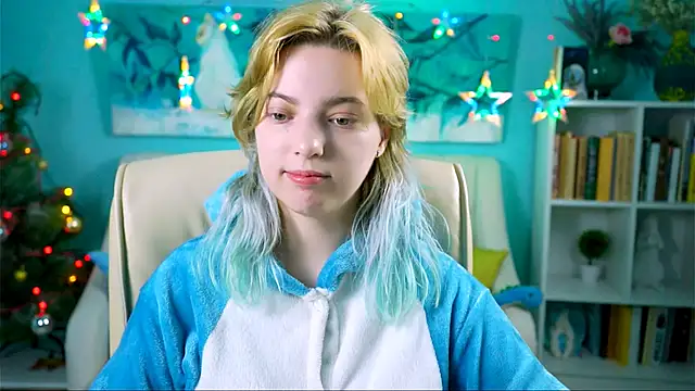 Snapshot of RocKStone_ chatting on 19, 12, 2025 RocKStone online show from 19, 12, 2025