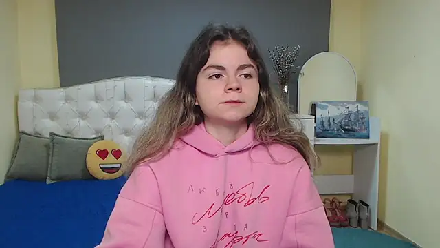 TinaRedly online show from 7, 11, 2025