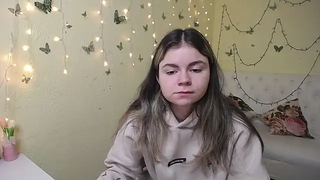 TinaRedly online show from 16, 3, 2026