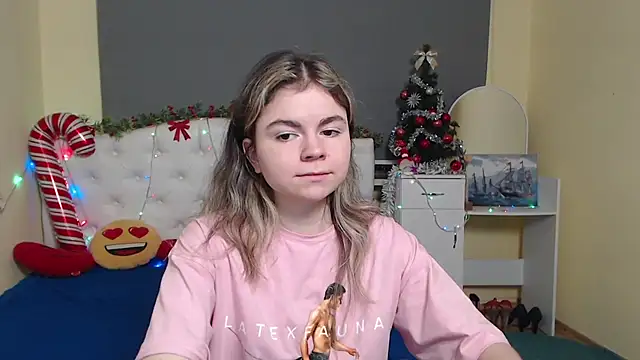 TinaRedly online show from 13, 12, 2025