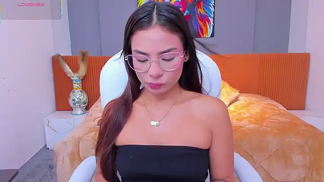 amira cute2 online show from 25, 2, 2025