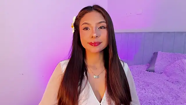 Snapshot of amira_cute2 chatting on 15, 10, 2025 amira cute2 online show from 15, 10, 2025