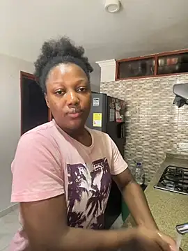 Snapshot of kellya_ chatting on 20, 2, 2025 kellya online show from 20, 2, 2025
