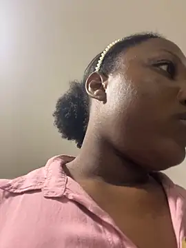 Snapshot of kellya_ chatting on 1, 3, 2025 kellya online show from 1, 3, 2025