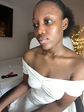 kellya  online show from 12, 11, 2025