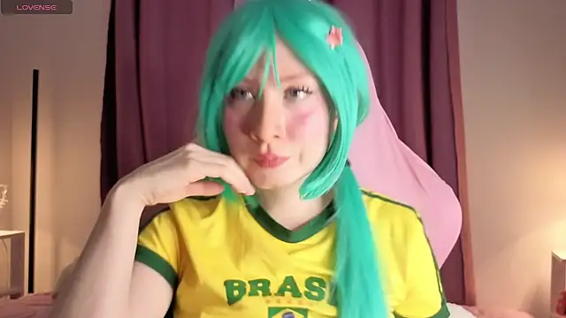 Snapshot of Gin_Lilah chatting on 24, 7, 2026 Gin Lilah online show from 24, 7, 2026