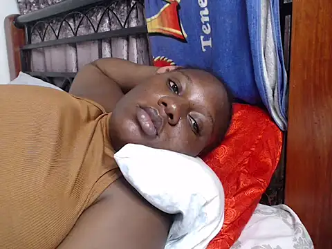 Whimsicalwillow online show from 1, 12, 2025