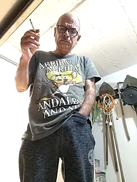 Snapshot of bottomhairy chatting on 2, 3, 2025 bottomhairy online show from 2, 3, 2025