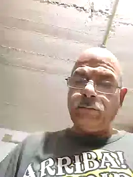 Snapshot of bottomhairy chatting on 17, 2, 2025 bottomhairy online show from 17, 2, 2025