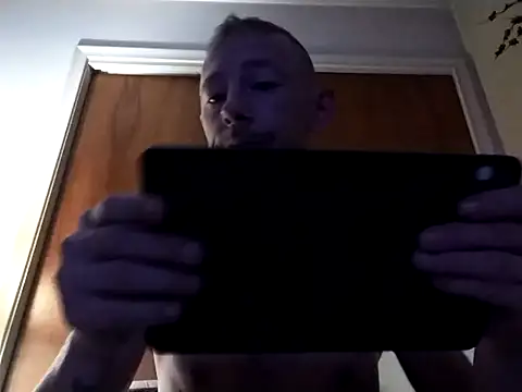 Snapshot of elmerfuddin87 chatting on 6, 10, 2025 elmerfuddin87 online show from 6, 10, 2025