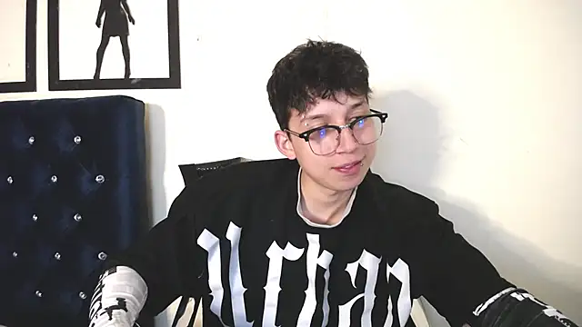  Thomas hot  online show from 31, 10, 2025